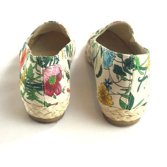 Vintage GUCCI White Floral Espadrilles Canvas Shoe - Picture 4 of 8